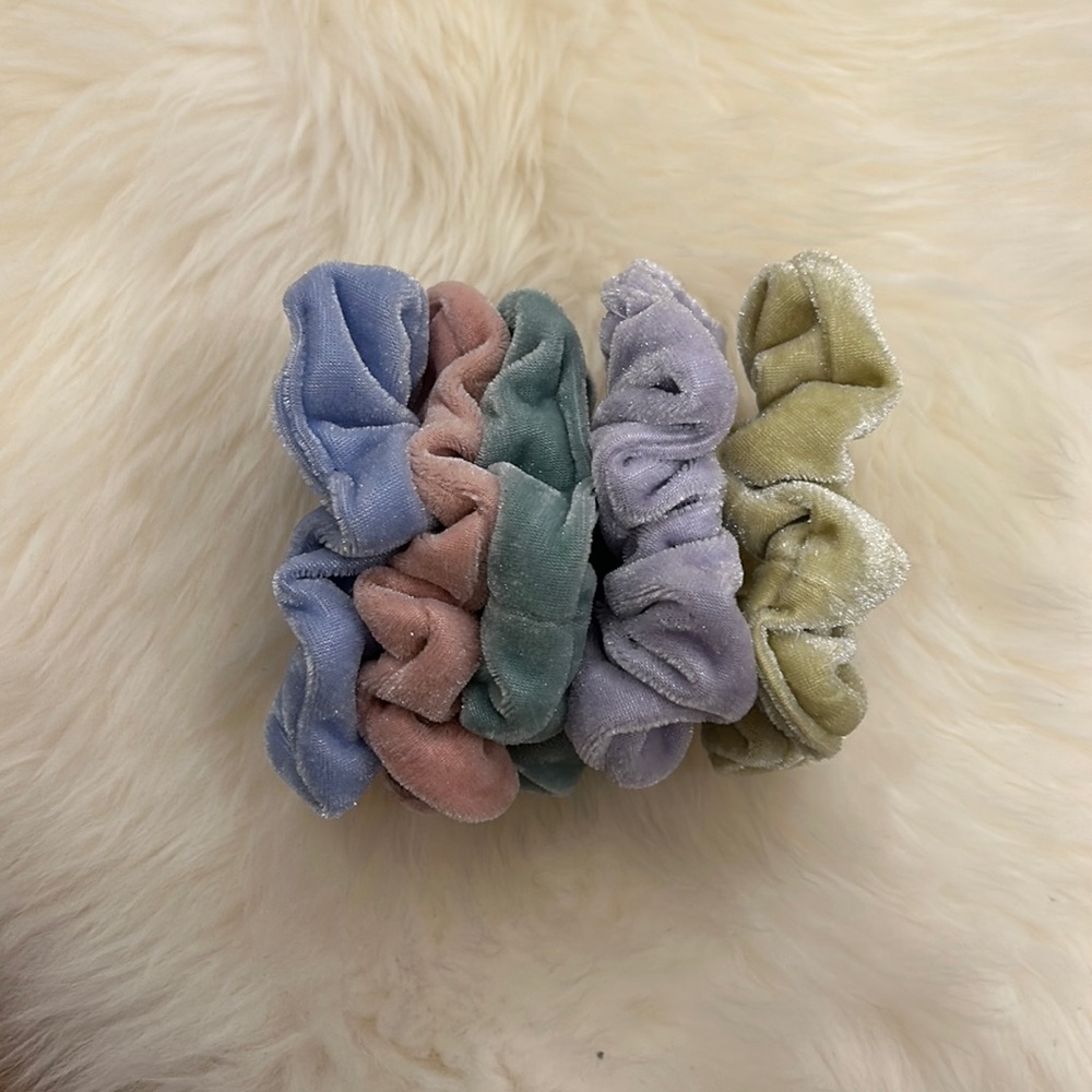 pack of 5 pastel scrunchies